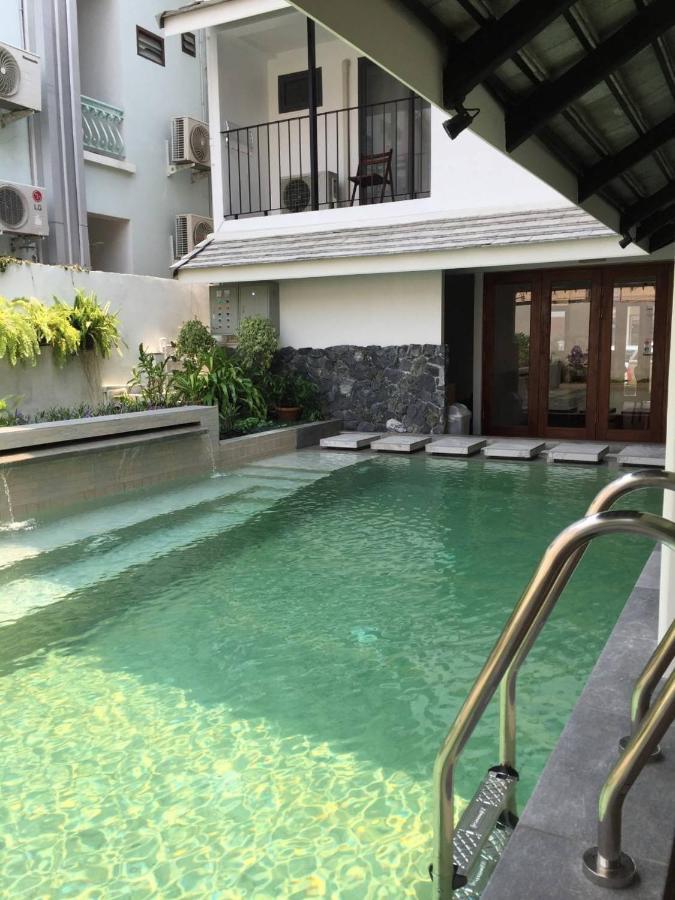 Valentier Cafe And Hotel Chiang Mai Buitenkant foto